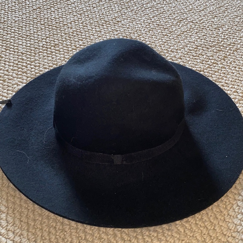 Express Fall Hat